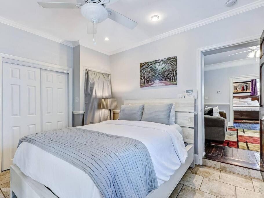 Historic Savannah Gold Private Condo With Pool - 2Bed, 1&Half Bath, Sleeps 6, 1St Floor, 15 Min Walk To Historic Savannah Center And All Attractions Luaran gambar